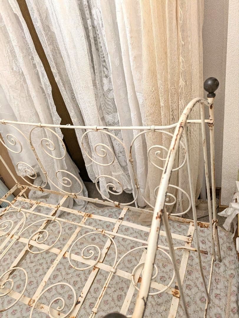 ※かんちゃん※　フランスアンティーク　ベビーベッド