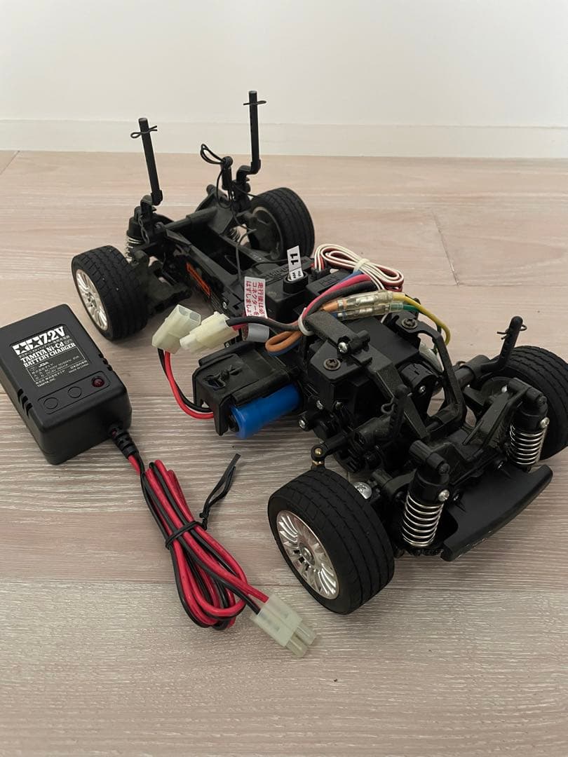 タミヤ FIAT 500 ラジコンカー 赤 1/10 XBシリーズ