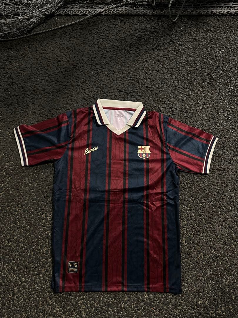 【新品タグ付き】FCバルセロナ125周年記念ユニフォームロナウジーニョ限定正規品