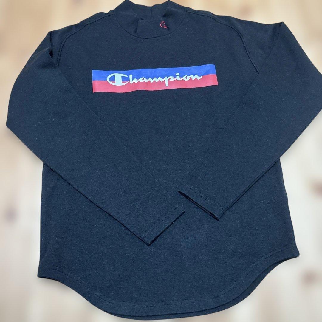 チャンピオン　スウェットシャツとコーデュロイスカートセットアップ