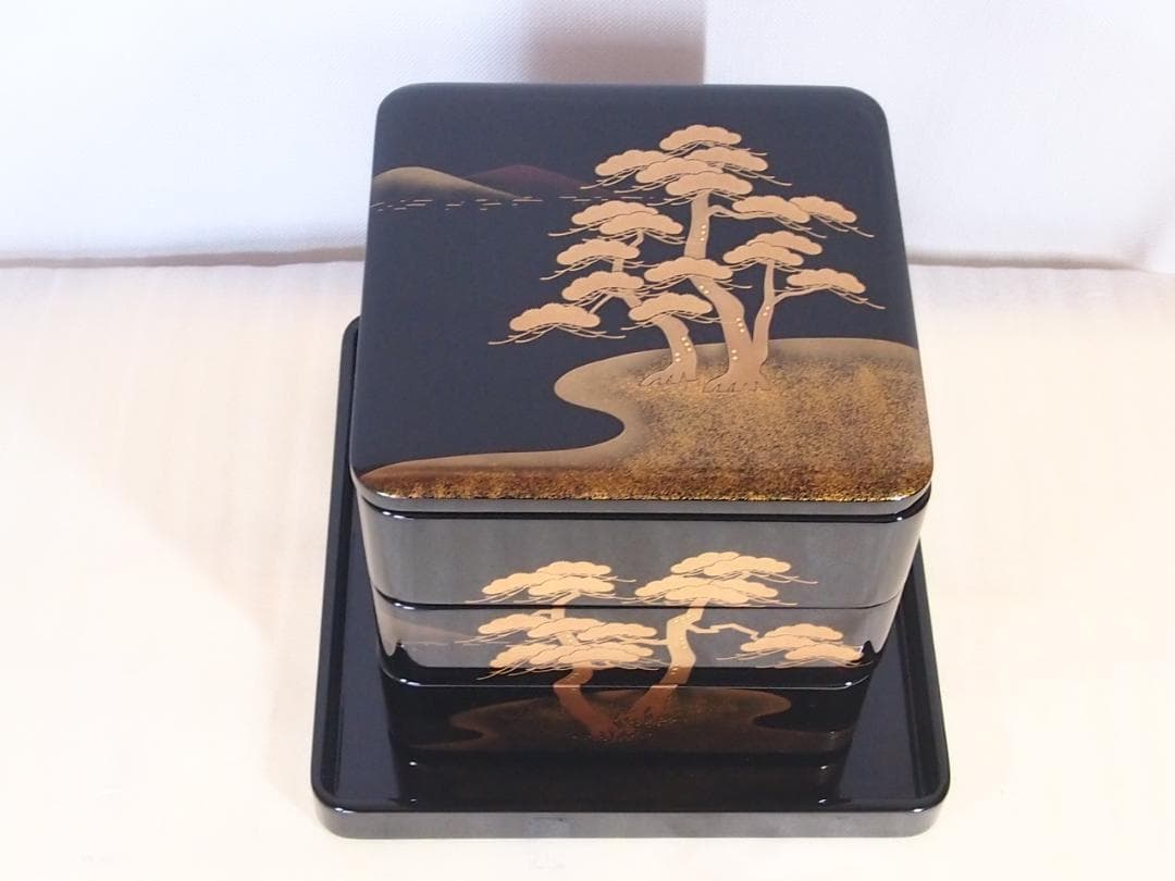 【未使用】輪島塗 松島蒔絵 三段重箱 重台付き 老松/山水 お重/弁当箱 漆器