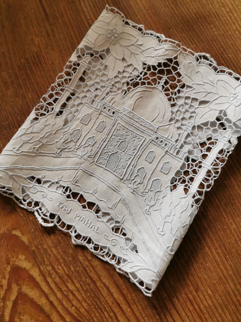 アンティークレース刺繍ランナー タージ・マハル ミュージアムピース 美術館所蔵級