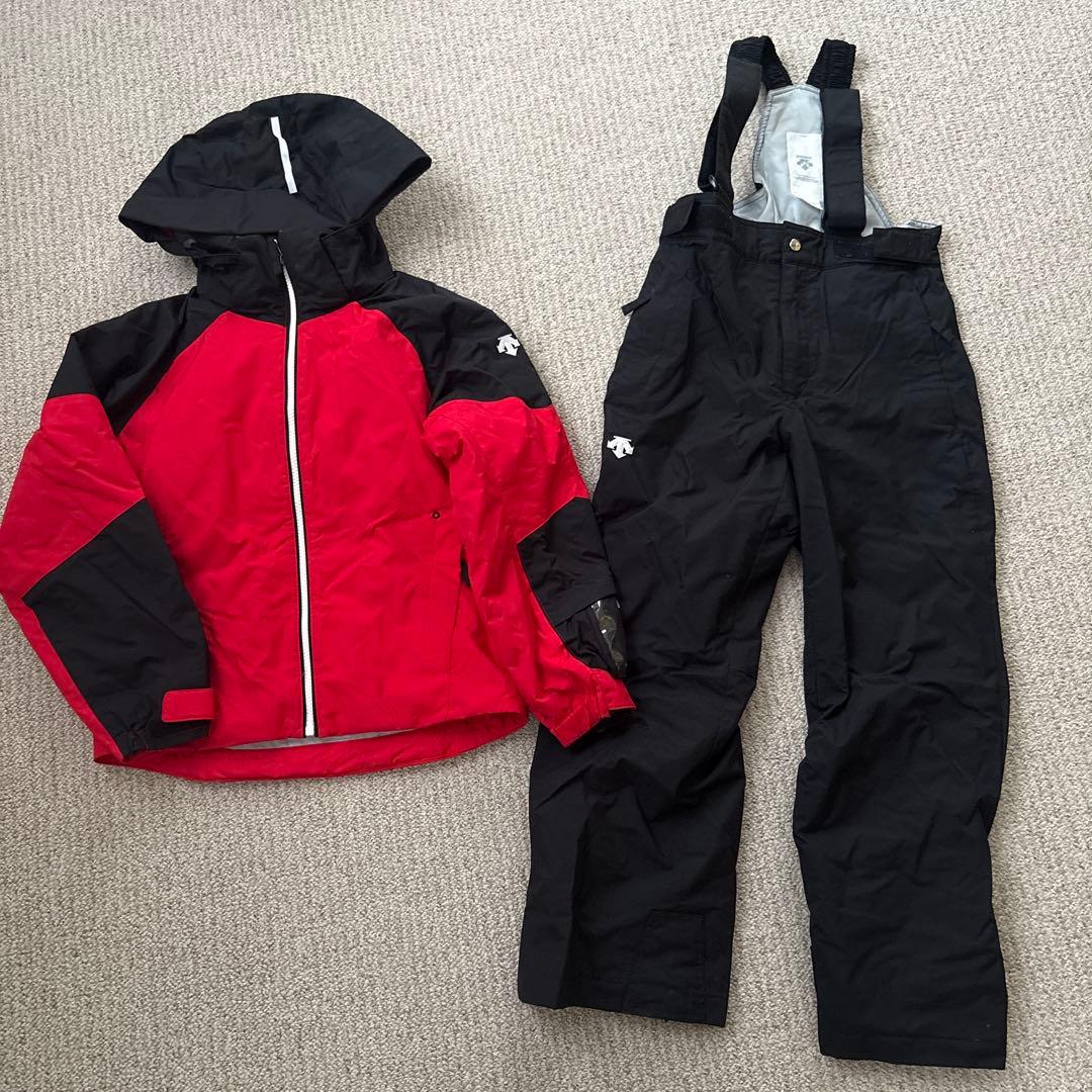子ども用スキーウェアセット デサントDESCENTE
