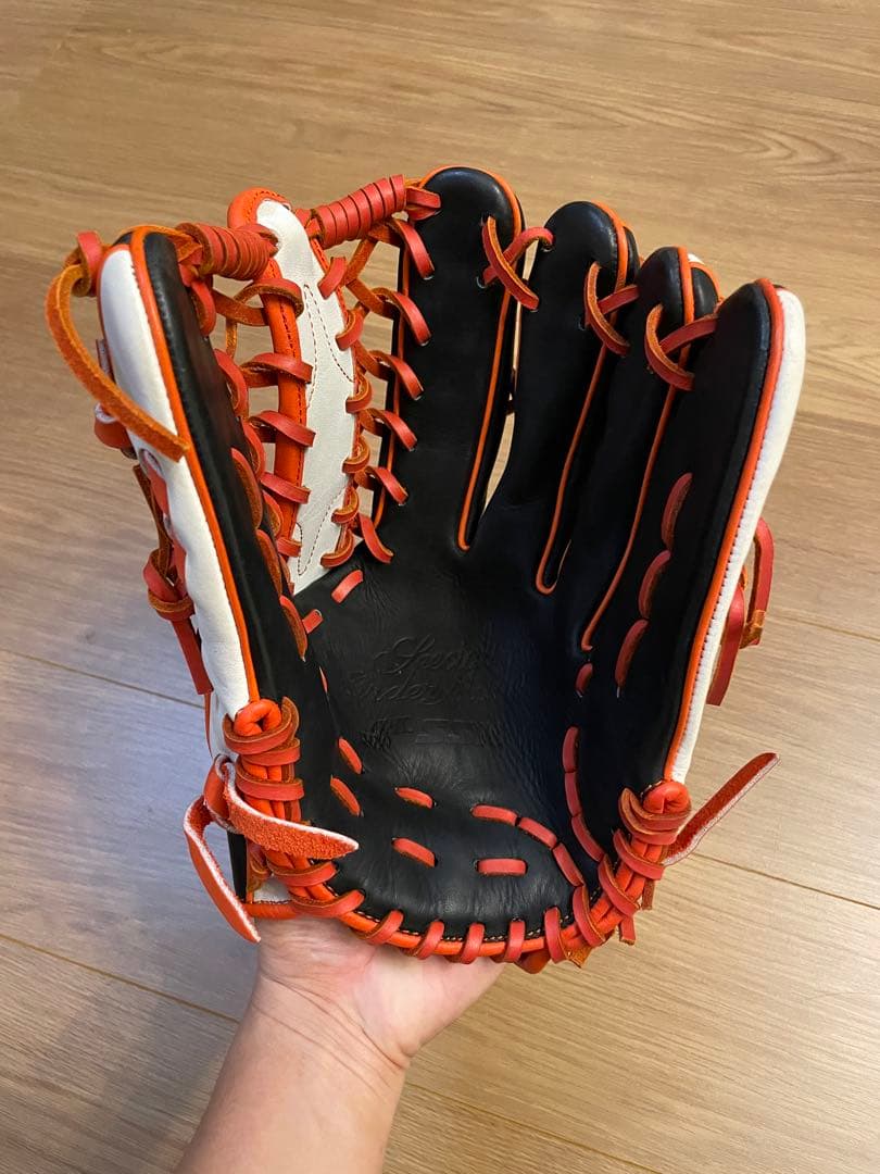 SSK Pro 硬式グローブ 黒/オレンジ