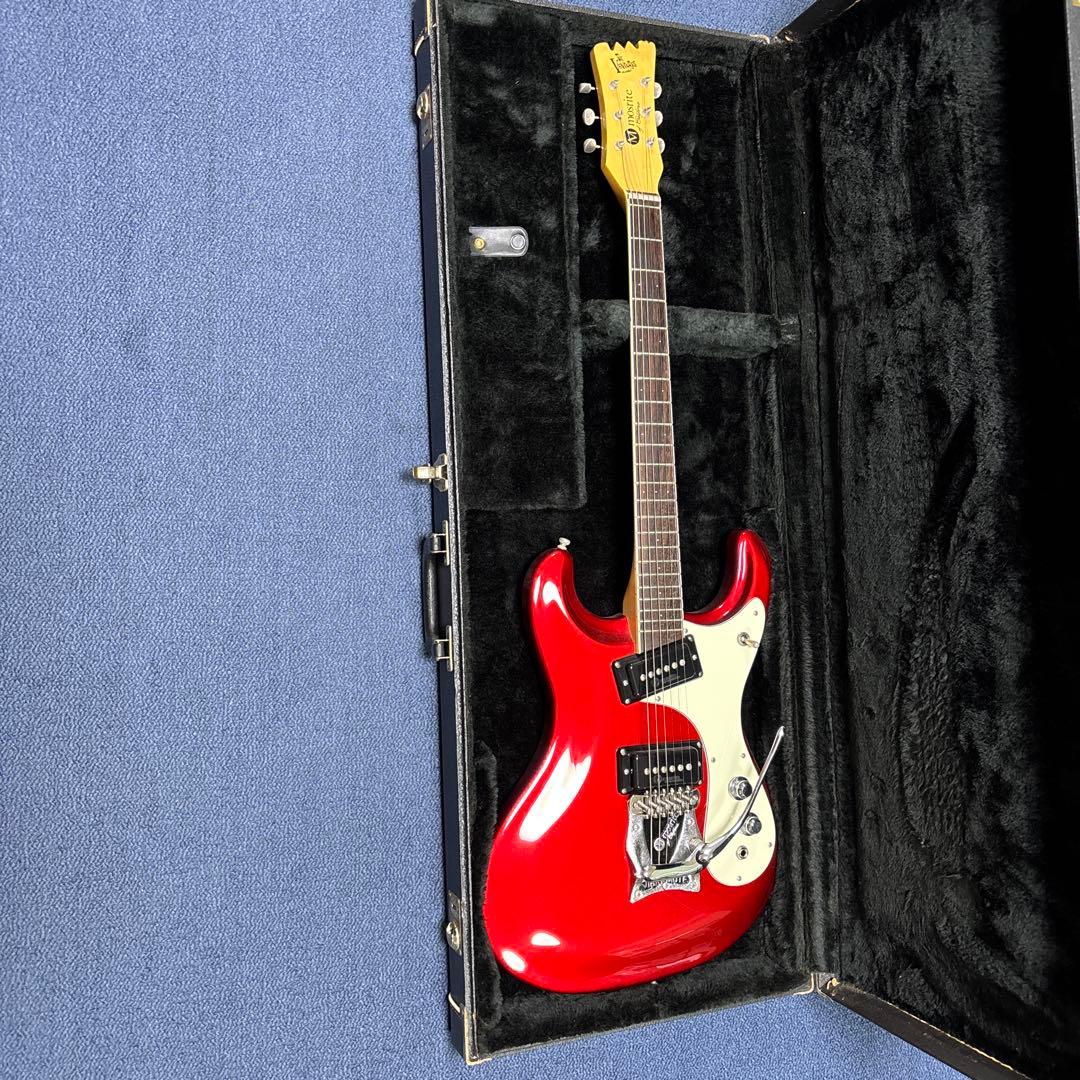 エレキギターモズライトフィルモア製品です。 USA V65 REISSUE