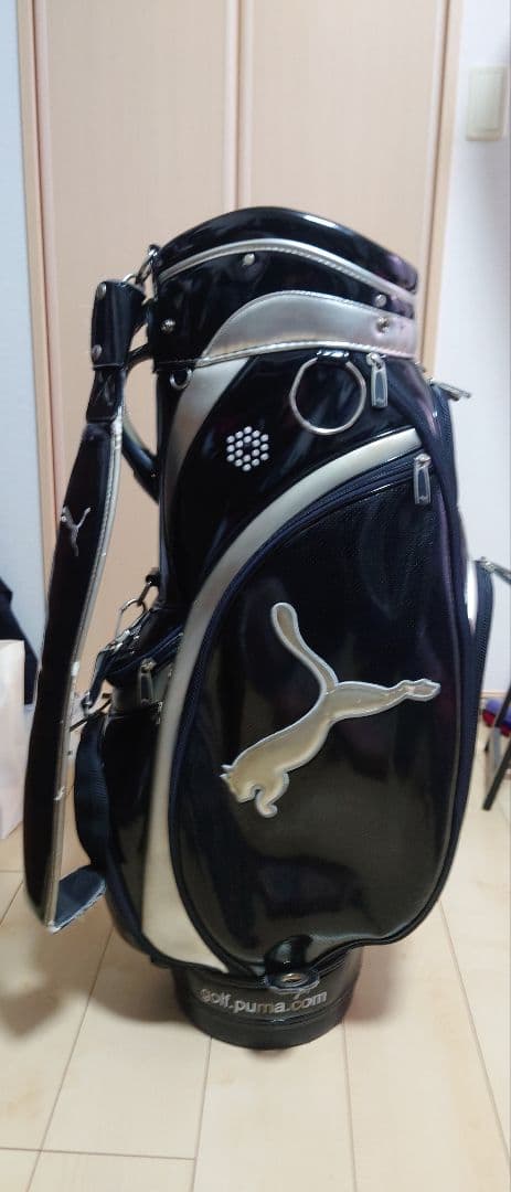 ※かーぴん PUMA キャディバッグ 黒 シルバー
