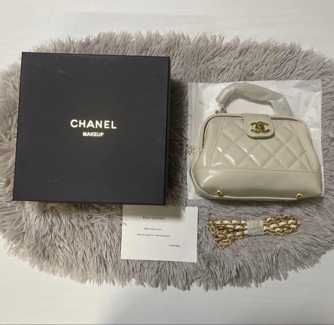 CHANEL ノベルティ　ショルダーバッグ　2way