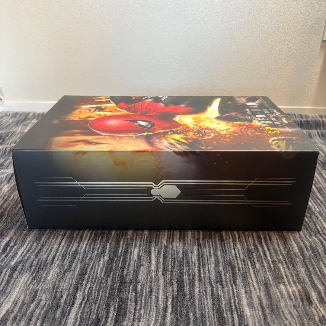 【未使用級極美品】HOTTOYS スパイダーマン アップグレードスーツ