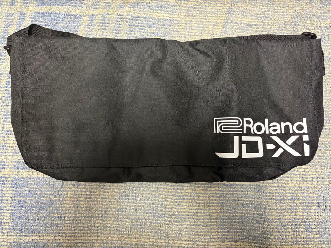 Roland JD-Xi シンセサイザー 外箱とソフトケース付