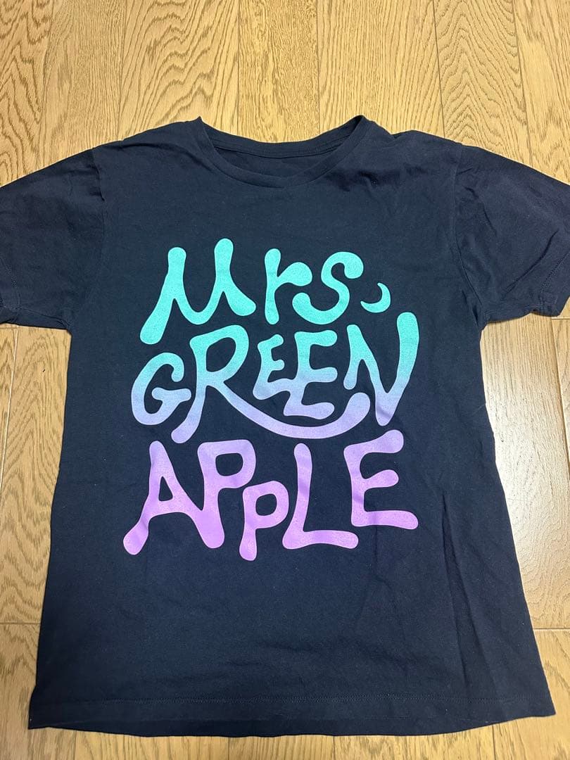 Mrs. GREEN APPLE Tシャツ