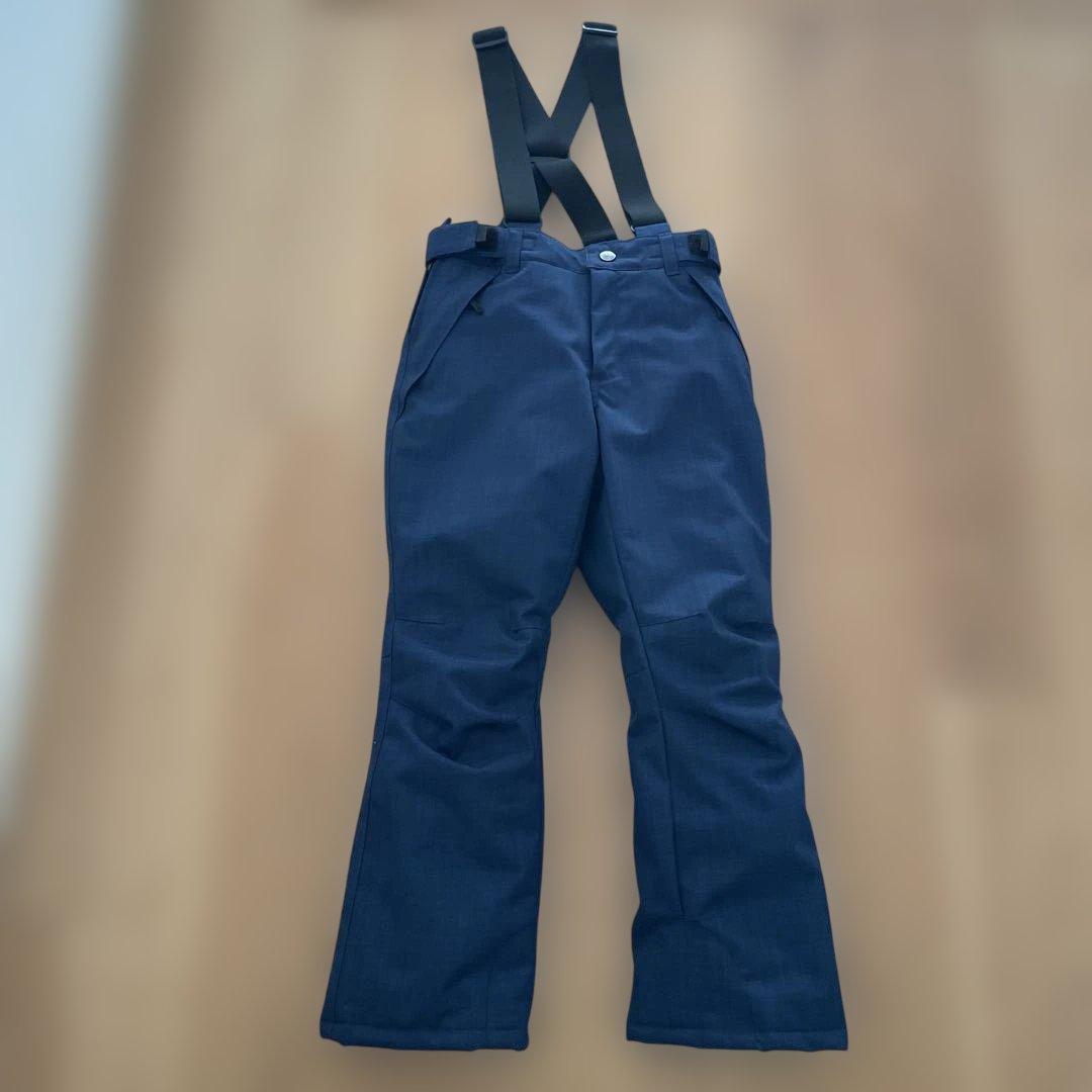 【新品・タグ付き】GERRY COSBY 子供用 スノーウェア　女の子　140