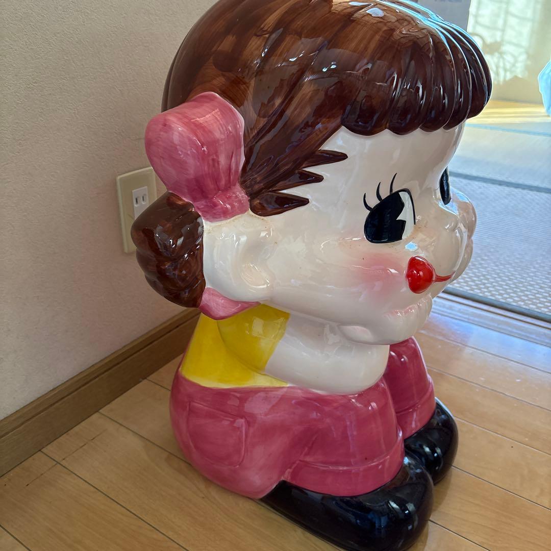 大きな陶器製キャラクター像　ぺこちゃん　限定品　特大