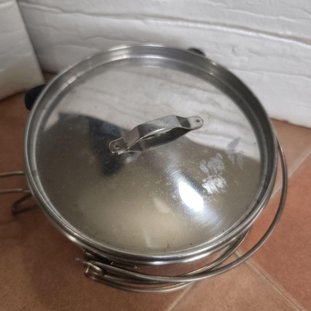 Sierra Club ステンレスシェラカップ 中型 と蓋付き鍋？ヤカン？