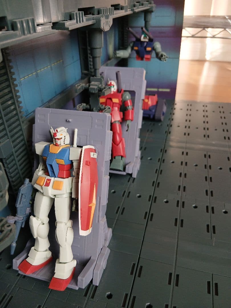 ロボット魂　ガンダム　ジオラマ