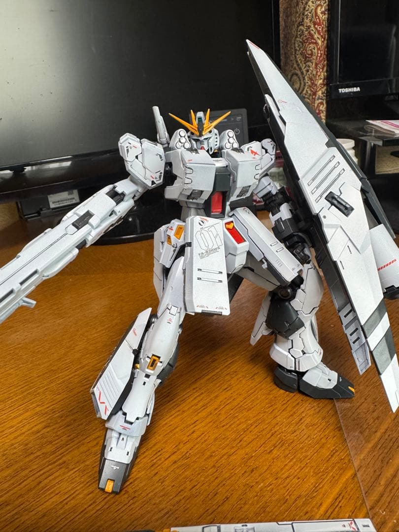 1/144 νガンダムＨＷＳ　塗装済み完成品
