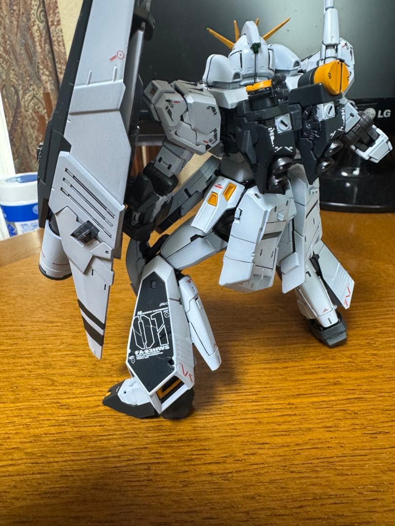 1/144 νガンダムＨＷＳ　塗装済み完成品