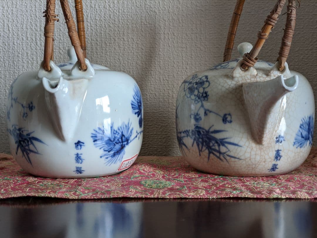 ⭐染付 松葉梅花文様 銚子1対 京焼 真葛焼 宮川香齋作 明治時代の骨董品