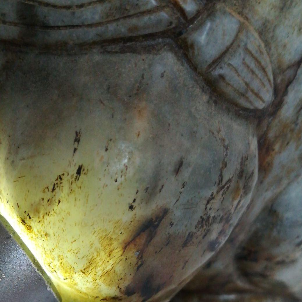 時代　中国美術　翡翠　和田　碧玉　古玉　雕刻　獅子　一対　台座付