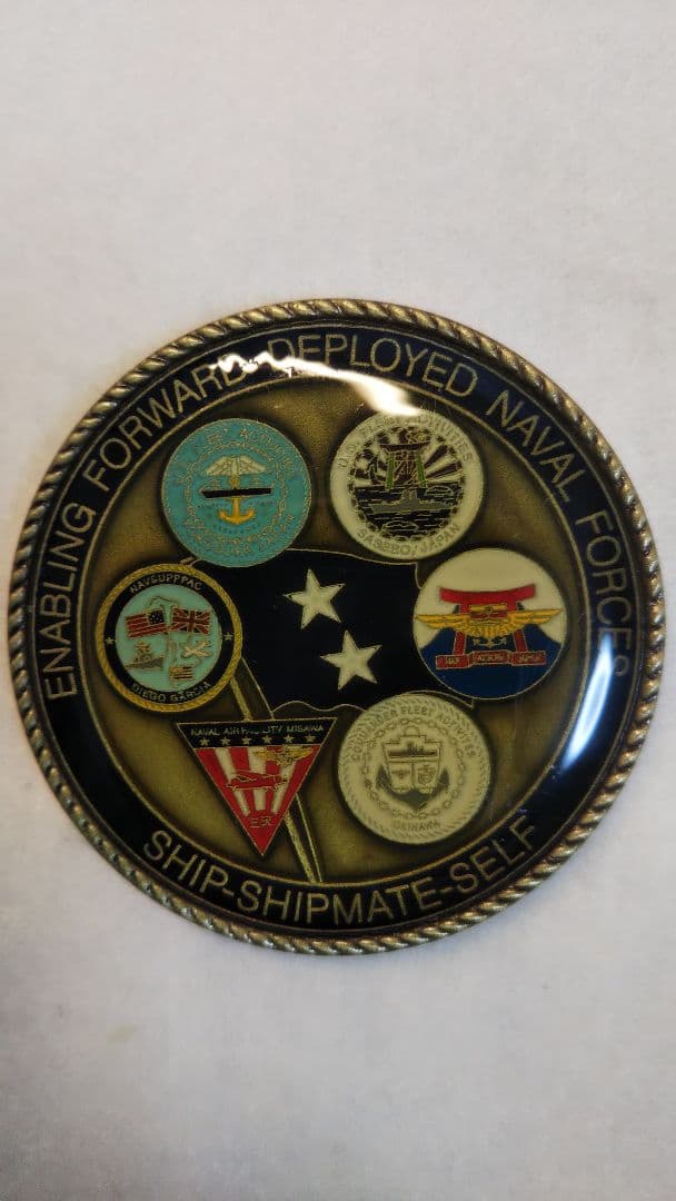 横須賀　在日米海軍司令官（少将）チャレンジ