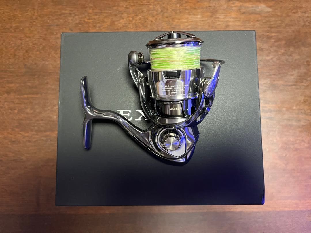 Daiwa EXIST LT2500S スピニングリール