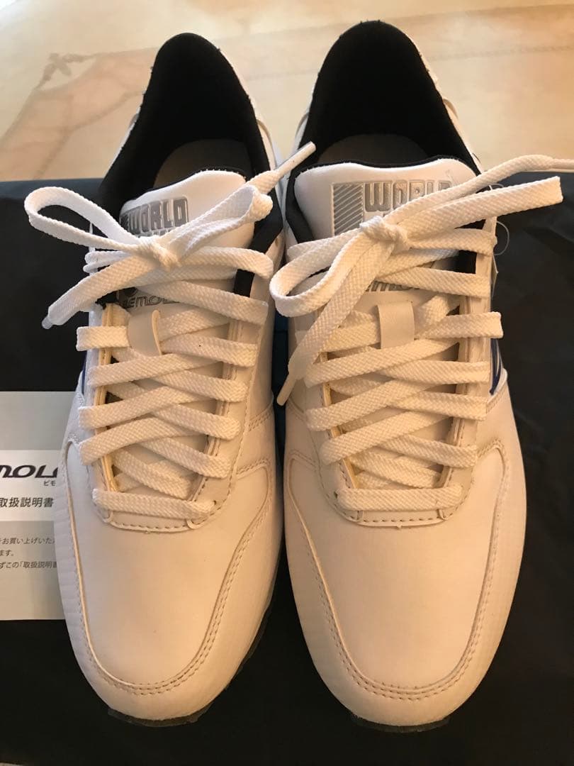 新品　ワールドウィング　ビロモシューズ　ホワイト 23.5