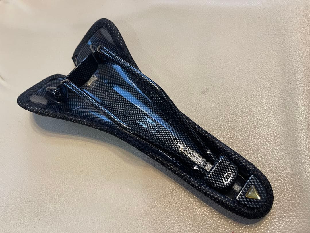 【美品】SELLE SUCCESS COLNAGO KEVLAR 2105 刺繍