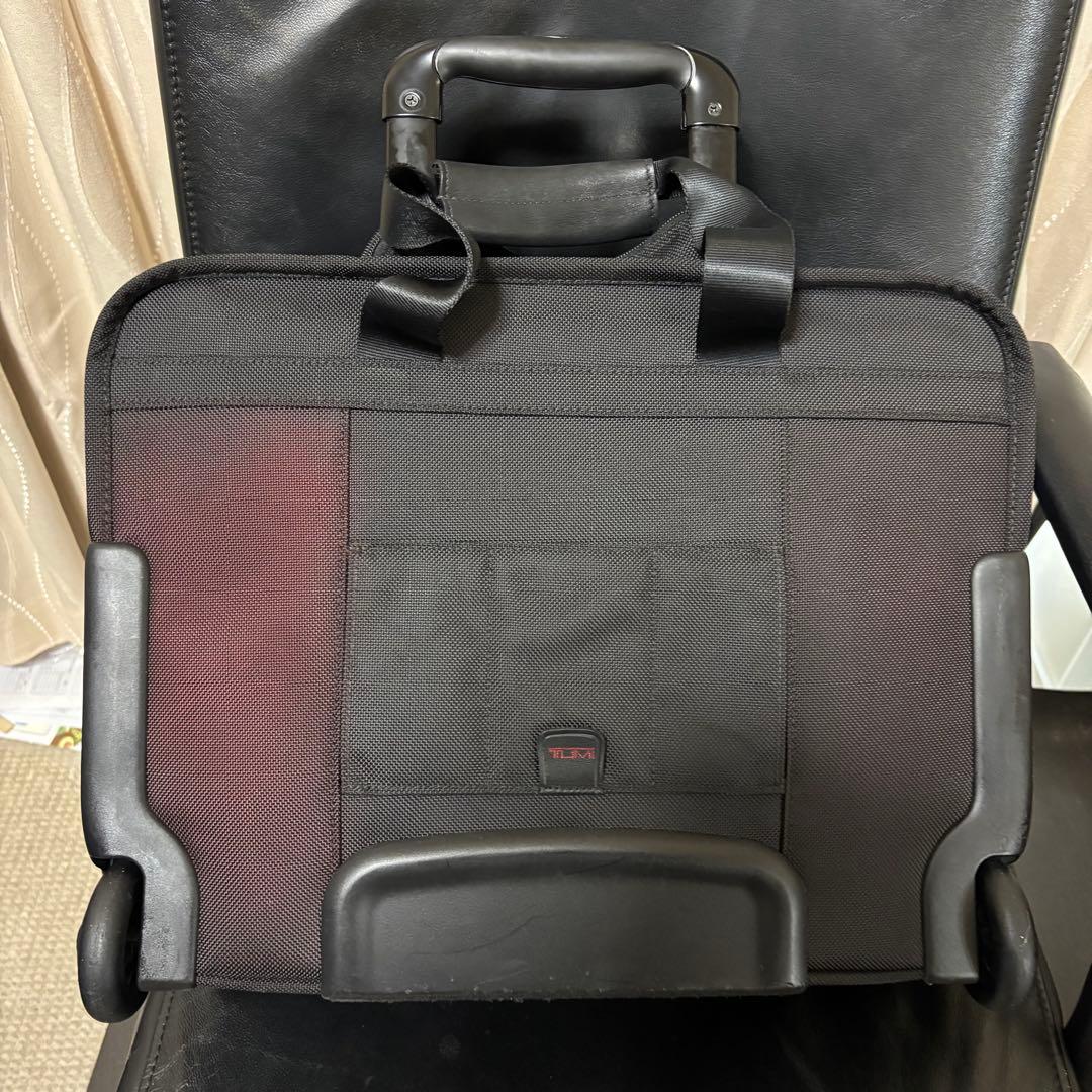 じゅん　TUMI 26103DH 難有り　拡張可　ビジネス 出張 旅行