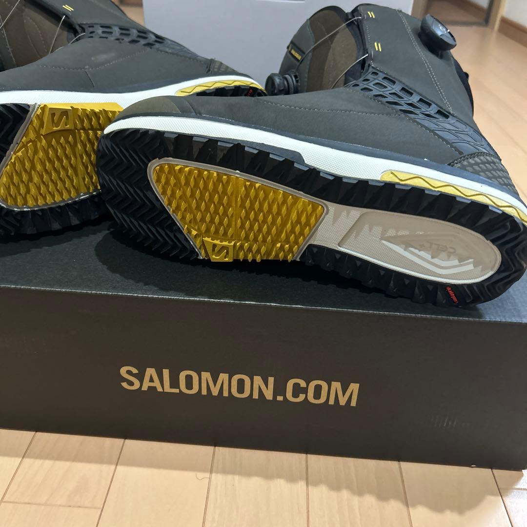 スノーボード　ブーツ　SALOMON
