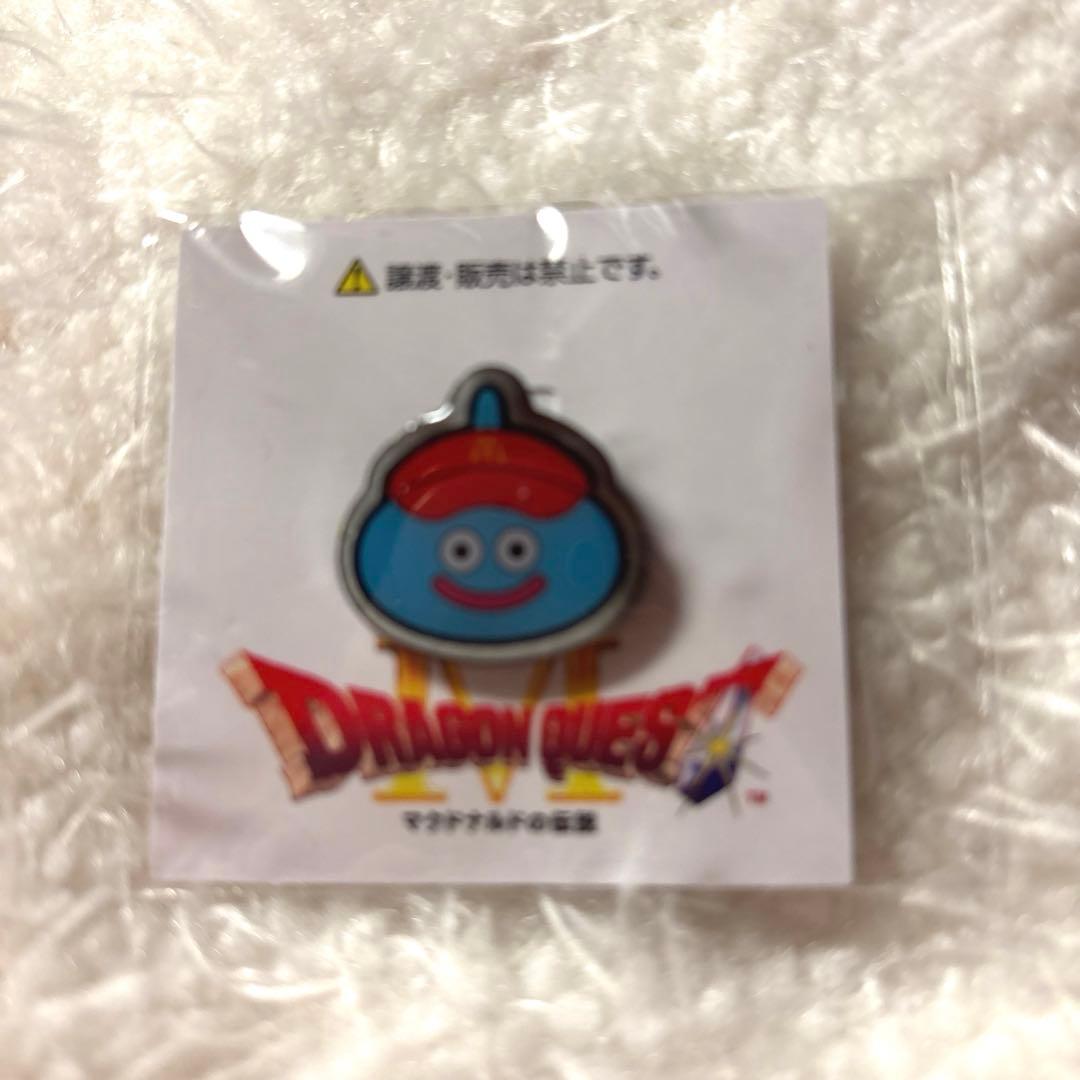 ドラゴンクエスト マクドナルド スライム ピンバッジ