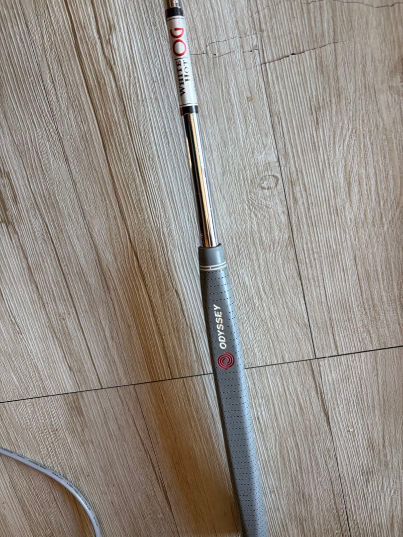 Odyssey White Hot OG パター ヘッドカバー付き