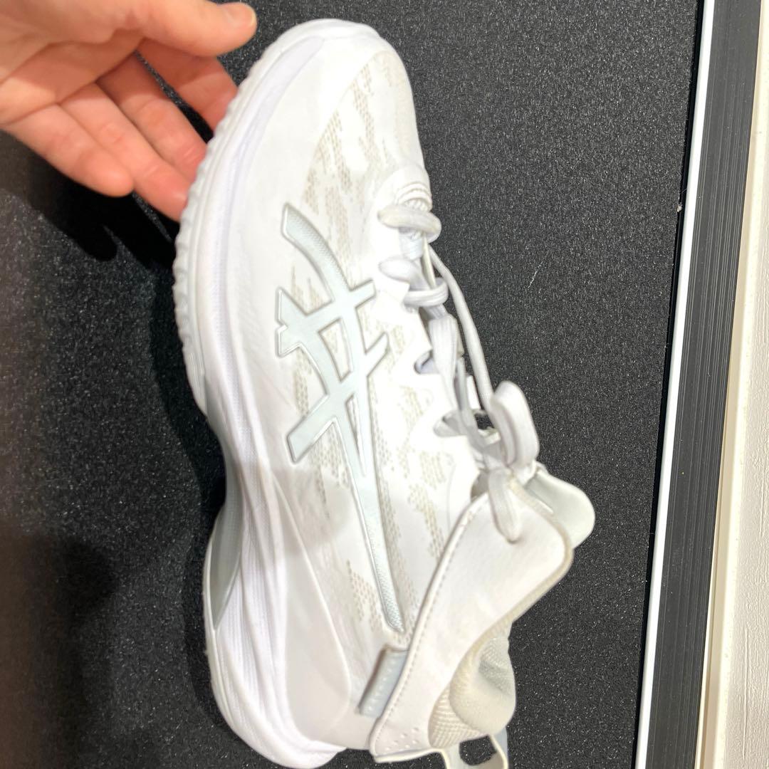 アシックス　バッシュ　25.5 GELHOOP メンズ　レディース　ホワイト