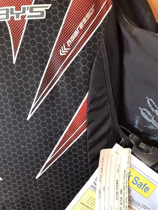 ライフジャケット　マリンジェット、マリンスポーツ競技　救命具