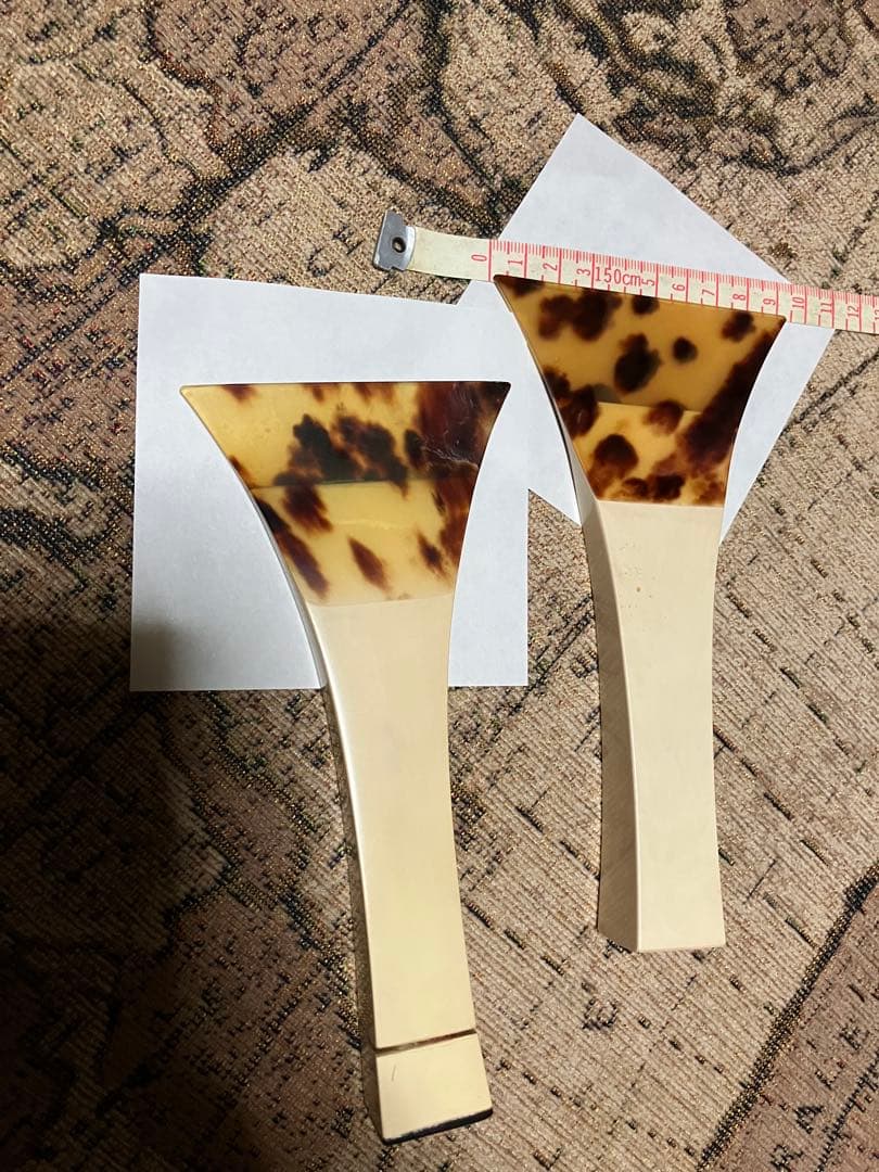 津軽三味線バチ2本、駒、弦、音合わせハーモニカ