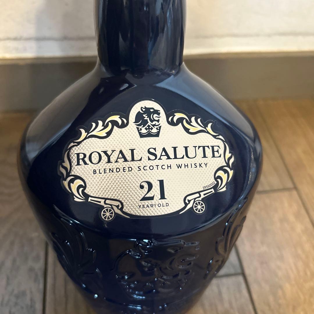 ウィスキー　ロイヤルサルート　21年