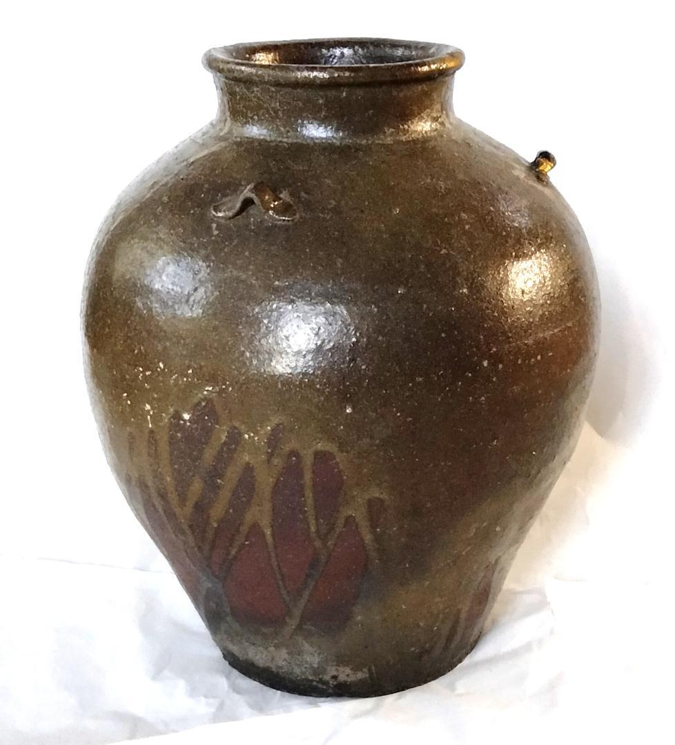 壺 三耳 モスグリーンと黒の釉薬雨垂れ 骨董 Ag-235