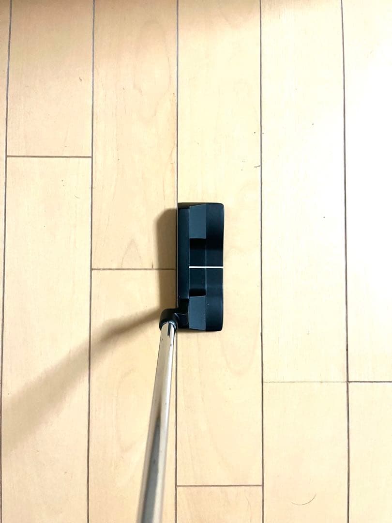 中尺パター☆幅広ピン型☆アームロックに最適☆短く握ってカウンターバランスも良い☆