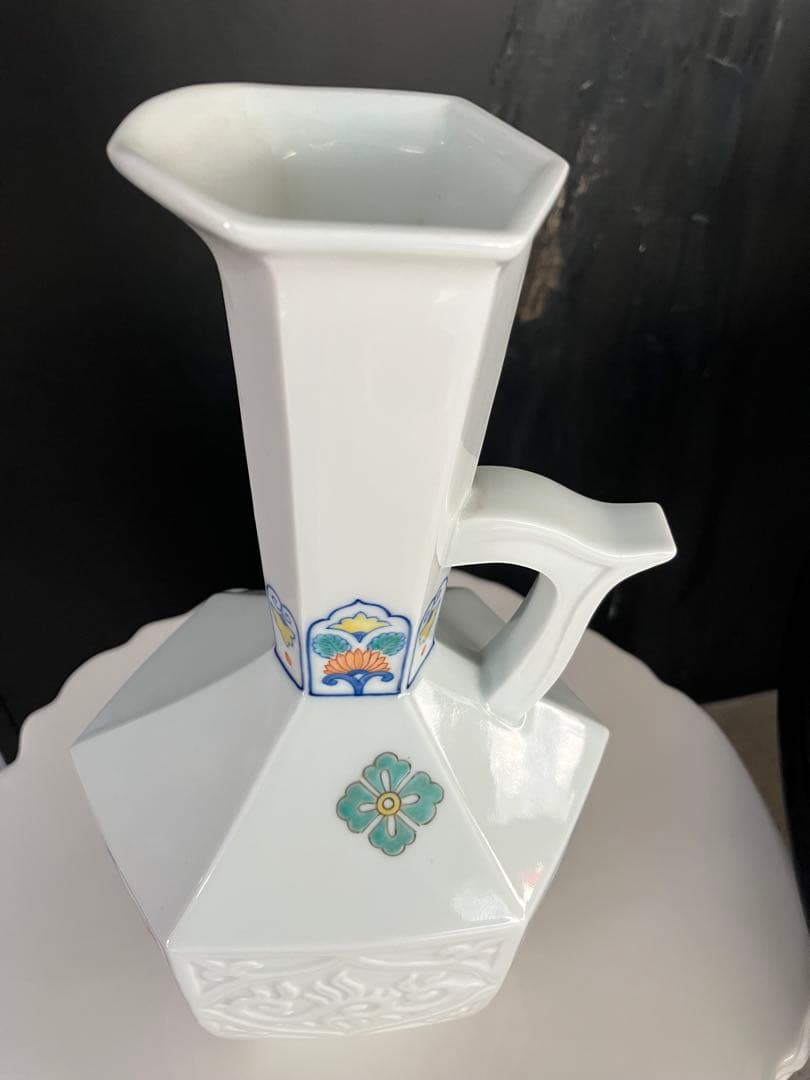 青とオレンジの装飾陶器花瓶