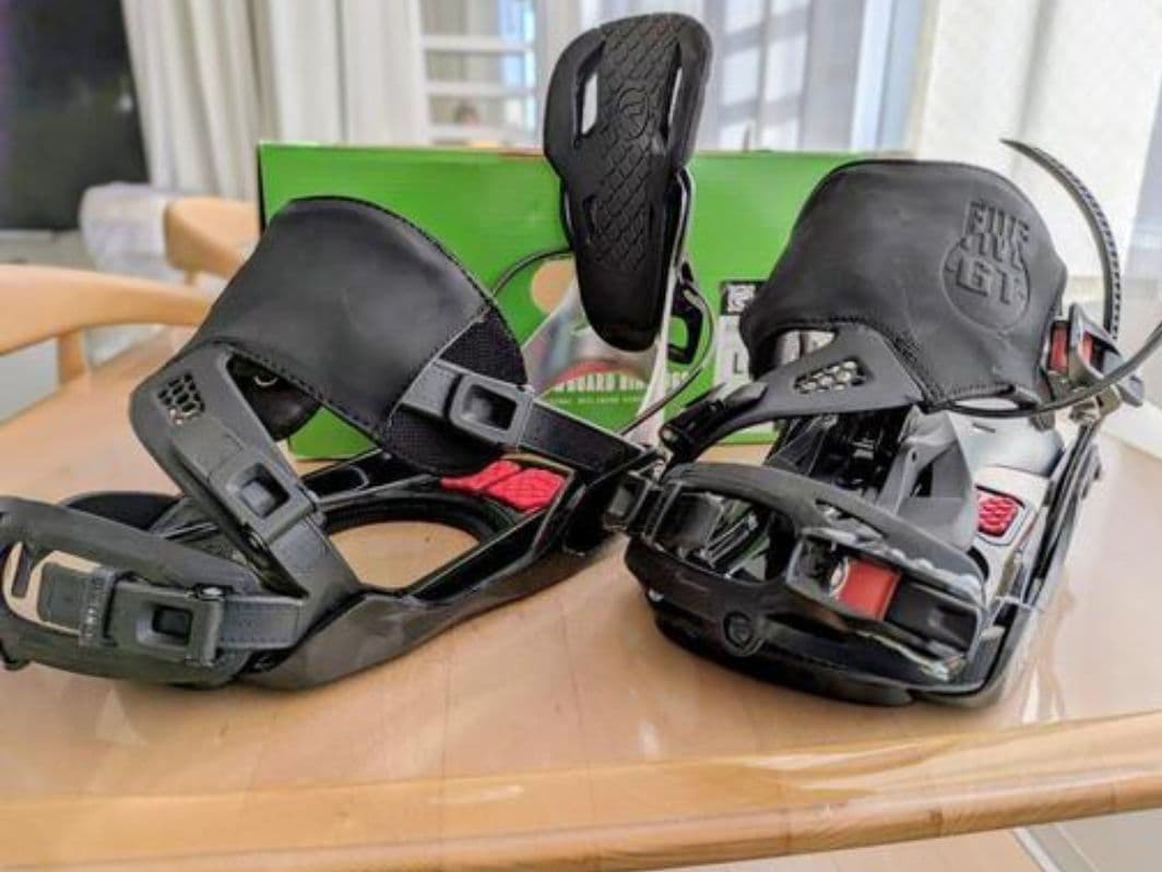 【板・ビンディング一式】 LibTechリブテック・FLOW ビンディンディング