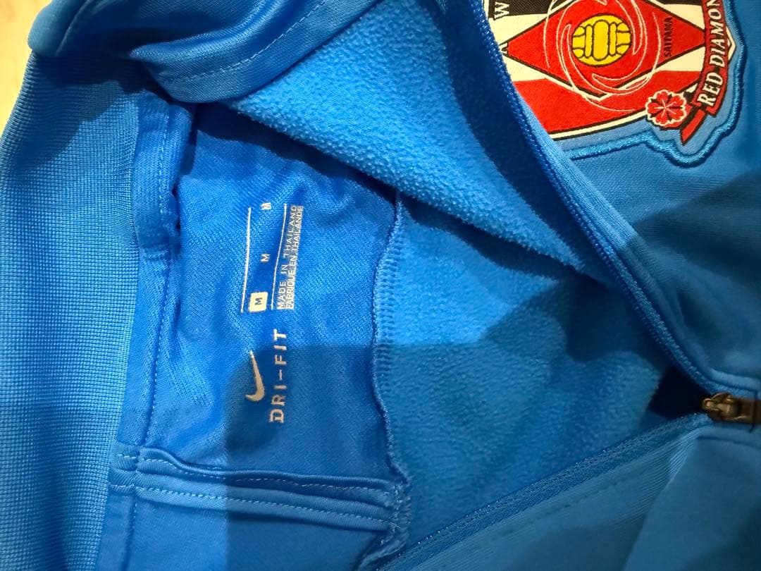 浦和レッズ トレーニングウェア ハーフジップ 支給品