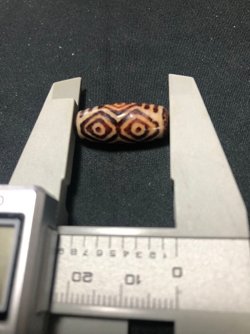 アロエ、上肯護摩供天珠‼️西蔵護摩供龍紋龍眼天珠