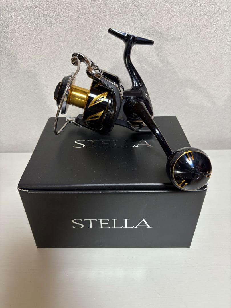 STELLA SW8000HG スピニングリール