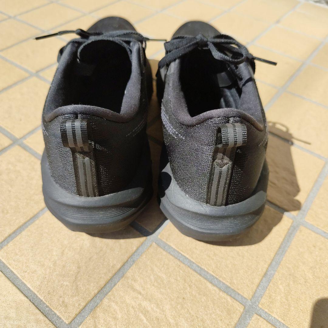 ASICS アシックス NOVABLAST 5 ワイド 28.0cm