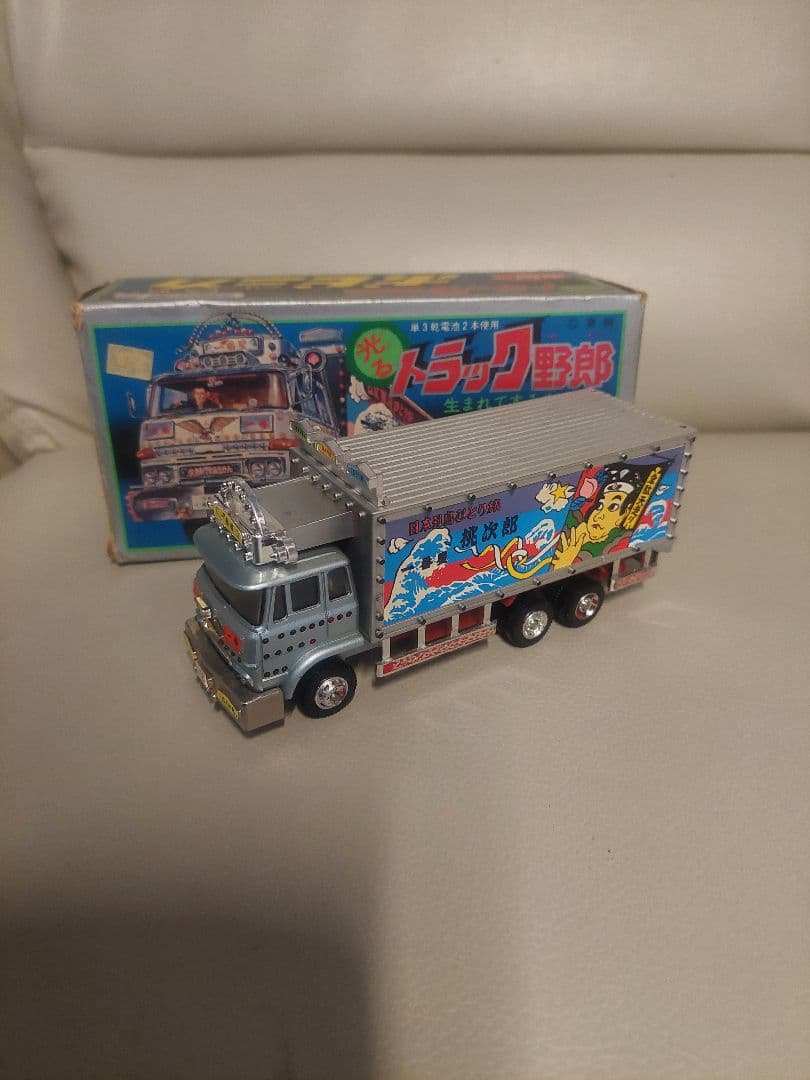 当時物 ポピニカ ポピー PA-94 光る トラック野郎 超合金 点灯確認済み