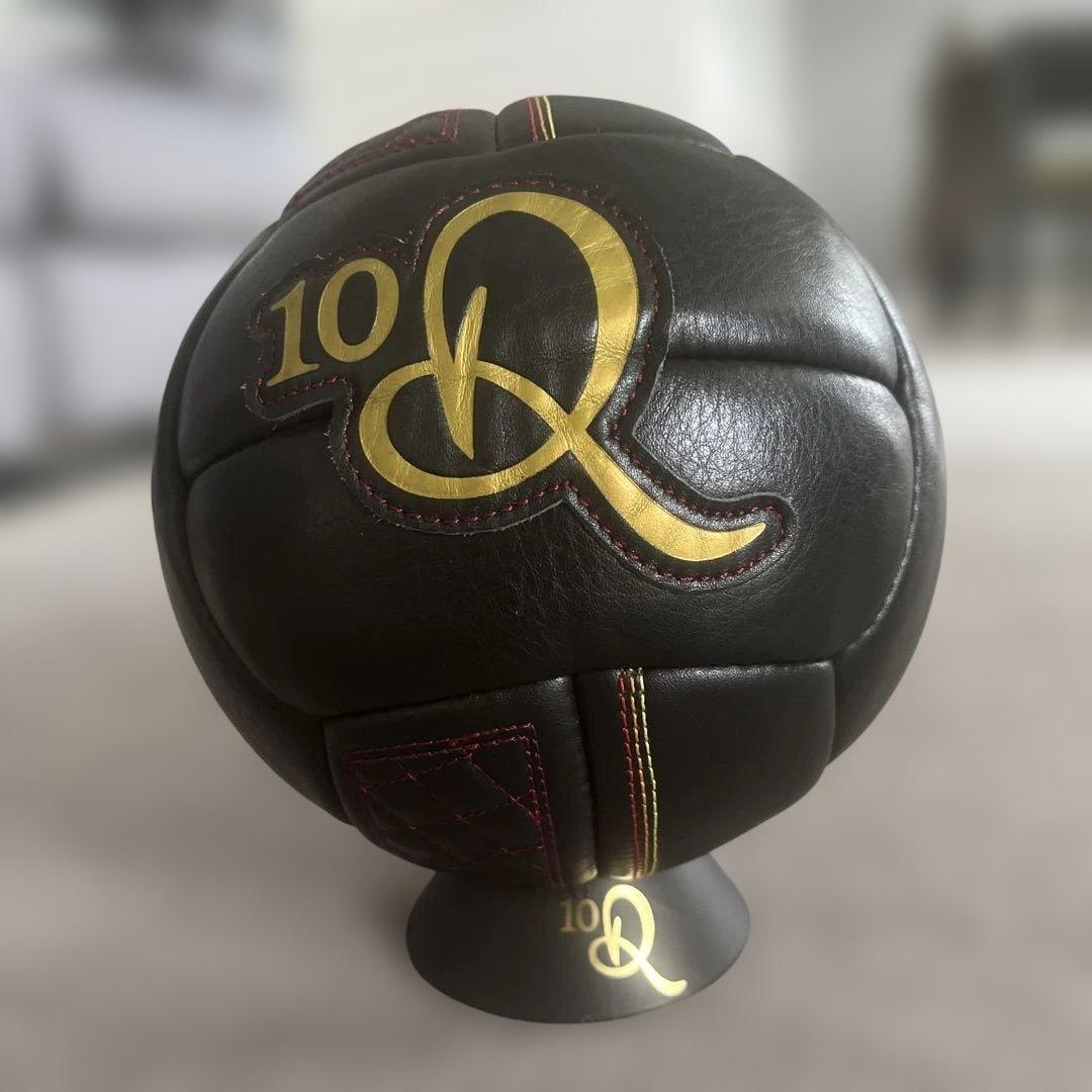 ロナウジーニョ✖️Nike サッカーボール 限定版4136/5000