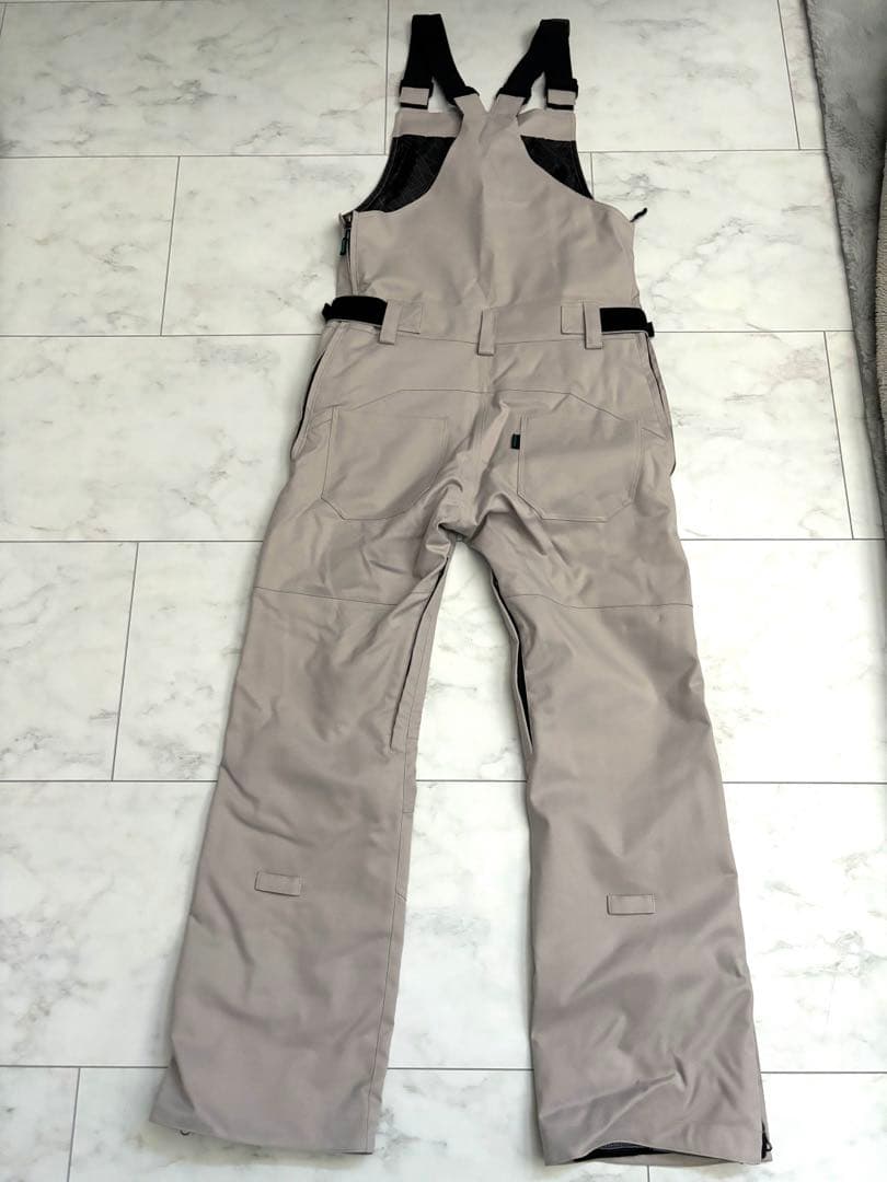 【新品未使用】スノーボードウェア スキーウェア つなぎ カーキ