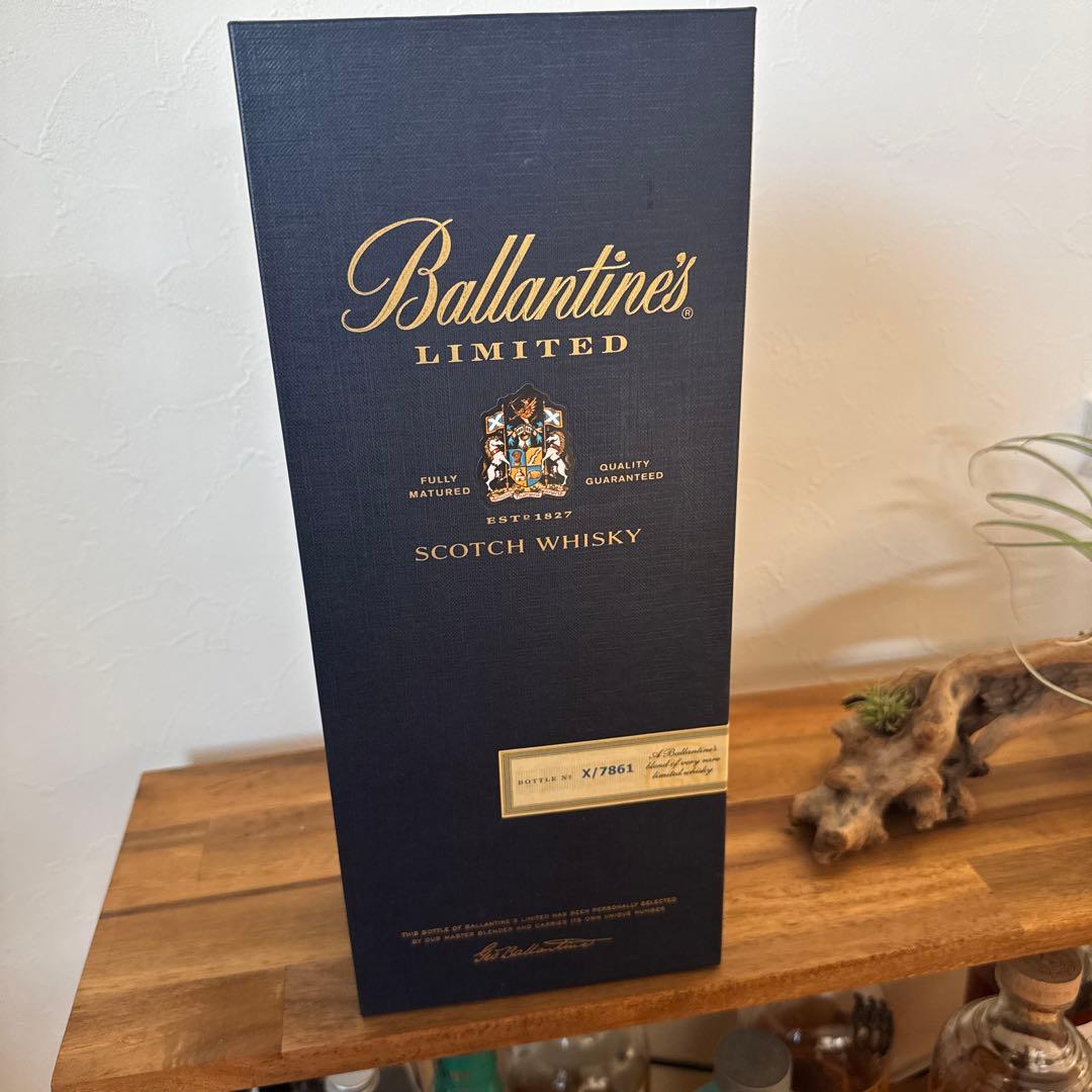 Ballantine's Limited 43度　750ml 未開封