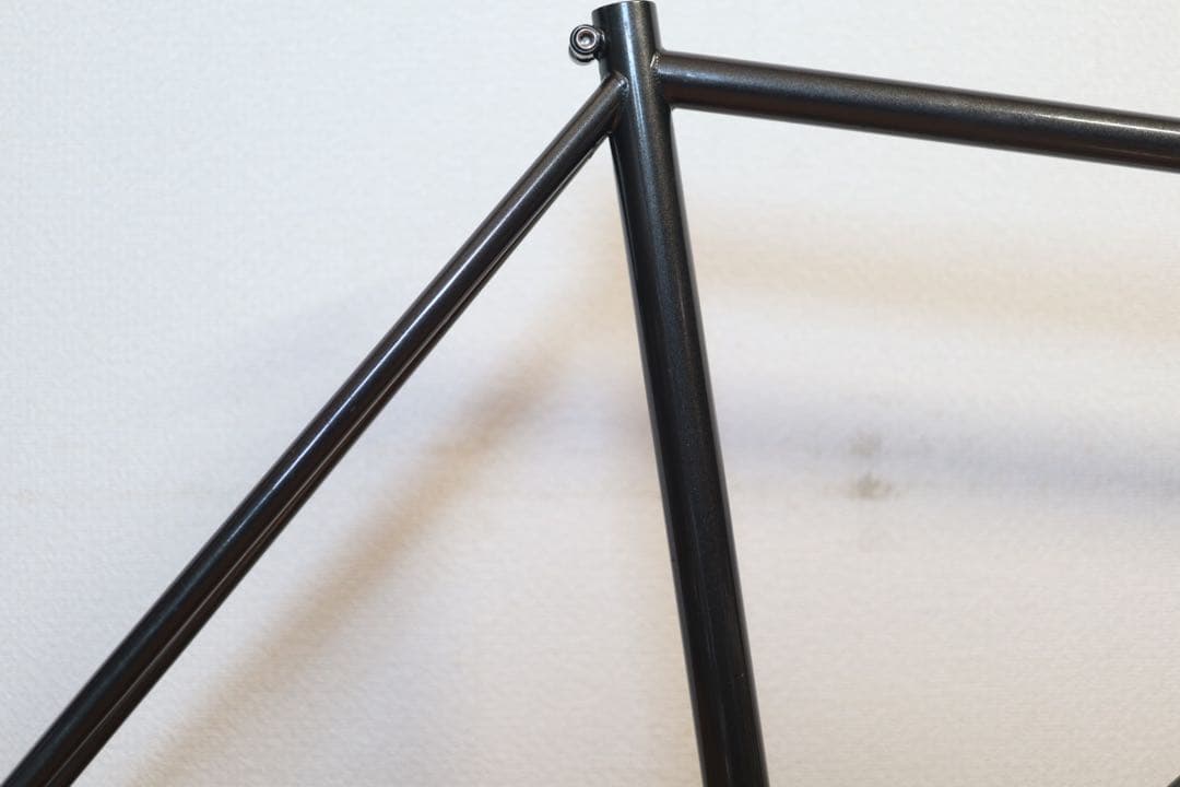 ★ HOW I ROLL CHAMP ハウアイロール チャンプ ピスト サーリー