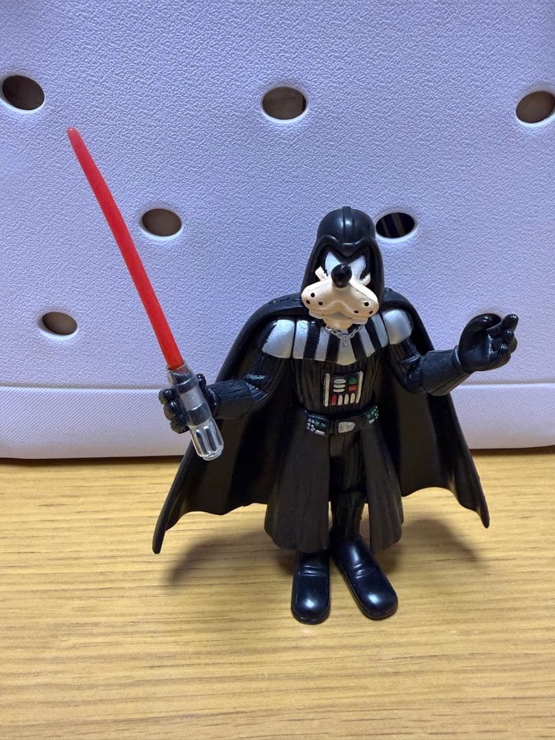 スターウォーズ　ディズニーフィギュア