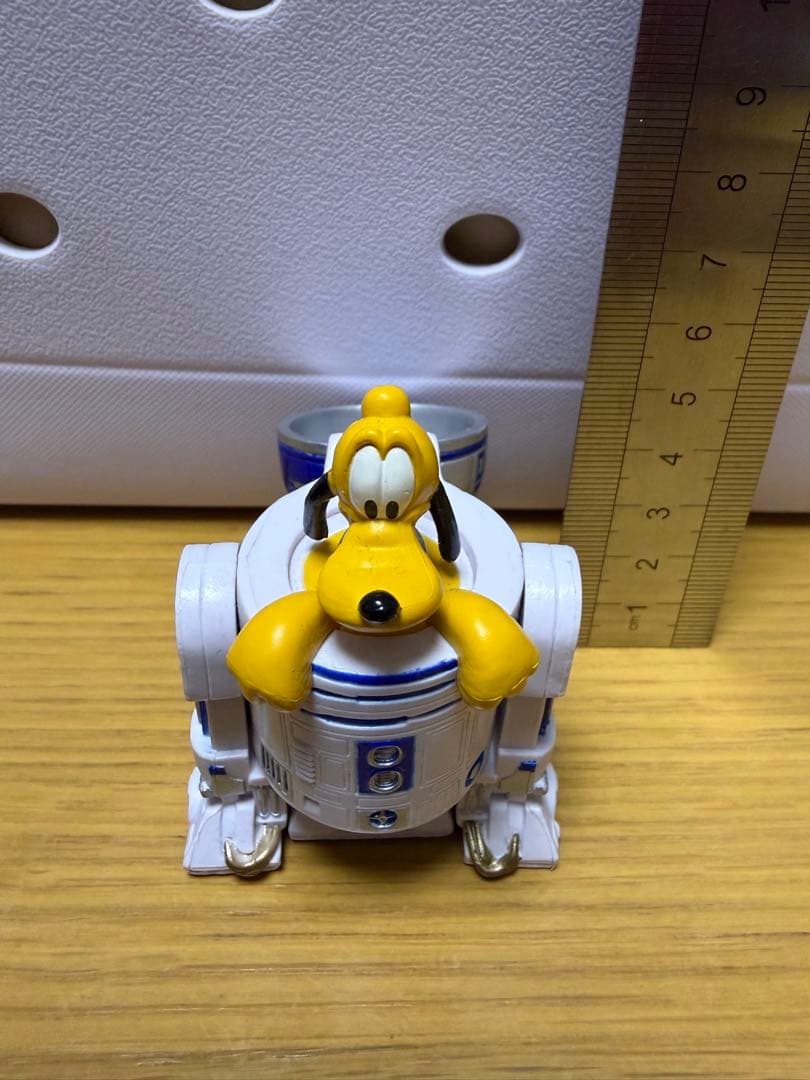 スターウォーズ　ディズニーフィギュア