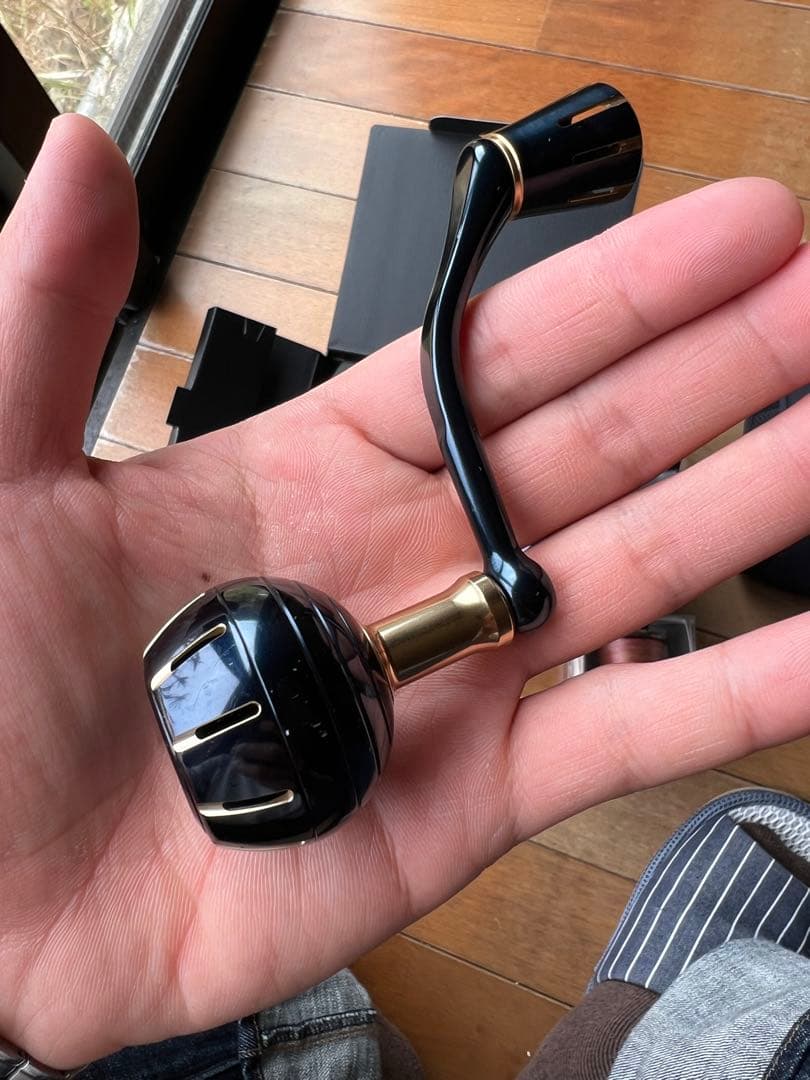 リール DAIWA SALTIGA 4000 XH